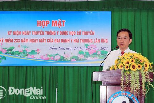 Bệnh viện Y dược cổ truyền tỉnh họp mặt kỷ niệm ngày truyền thống Y học cổ truyền