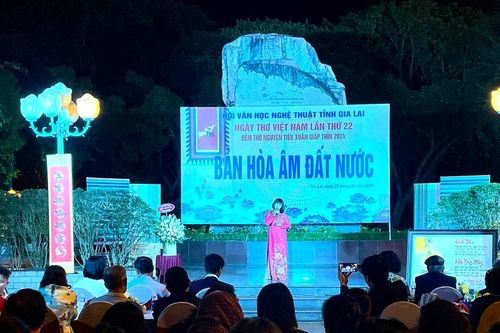 Ý thơ về cùng xuân