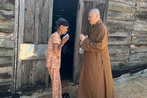 Thượng tọa Thích Thiện Thuận có lời gởi đến bà TS Đoàn Hương và VTC Now