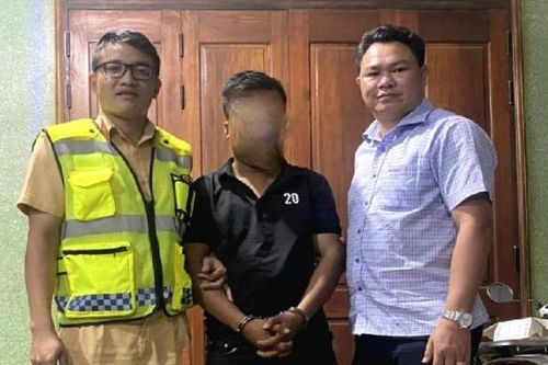 CSGT Đắk Nông bắt nghi phạm lừa đảo trên đường chạy trốn