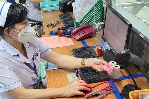 Y tế Hà Nội chuyển đổi số mạnh mẽ