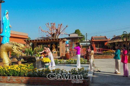 Lễ chùa đầu năm - Nét văn hóa tốt đẹp