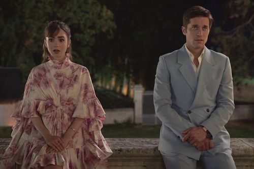 Hé lộ 'Emily in Paris' mùa 4: Một nhân vật sẽ 'hắc hóa' trở lại báo thù nữ chính
