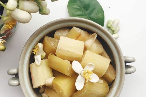 Những món ngon ngát hương bưởi