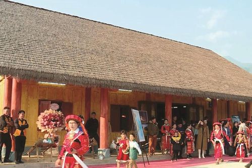Đổi thay ở bản người Pà Thẻn