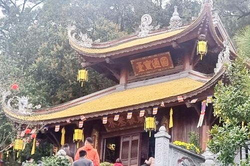 Công bố bảo vật quốc gia – Bộ tượng tam thế Phật chùa Côn Sơn