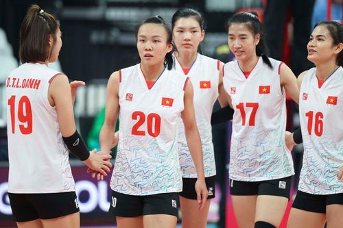 Ngôi sao bóng chuyền nữ Việt Nam lập kì tích ở tuổi 18, sánh ngang huyền thoại Thái Lan, được vinh danh trên BXH thế giới