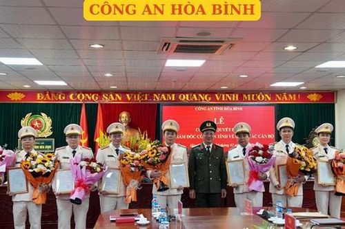 Điều động, bổ nhiệm 11 Trưởng phòng Công an tỉnh, Trưởng Công an huyện, thị xã