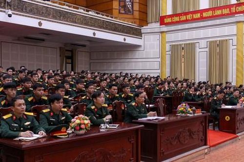 Triển khai huấn luyện diễu binh, diễu hành kỷ niệm 70 năm Chiến thắng Điện Biên Phủ