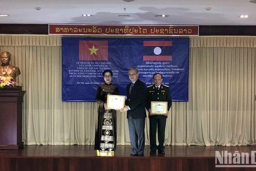 Góp phần vun đắp quan hệ hữu nghị và hợp tác Việt Nam-Lào