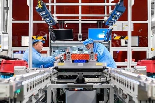Xuất khẩu xe điện, pin lithium trị giá 139 tỷ USD của Trung Quốc gặp thách thức vì phương Tây