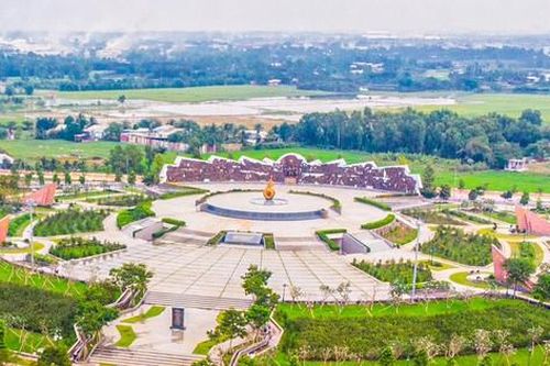 Giải half-marathon 'Tự hào Tổ quốc tôi' 2024: Chạy về miền lịch sử