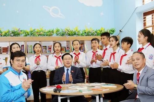 Tiếng hát đặc biệt trong Không gian đọc sách và sinh hoạt Đội Nghệ An