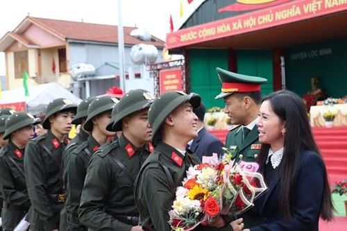 Tân binh Lạng Sơn hứa quyết tâm rèn luyện, công tác tốt