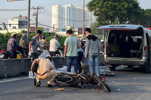 Một phụ nữ bị tai nạn tử vong thương tâm trước chợ đầu mối Thủ Đức