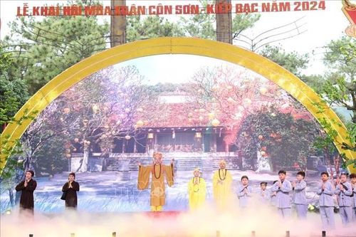 Khai hội mùa Xuân Côn Sơn Kiếp Bạc năm 2024