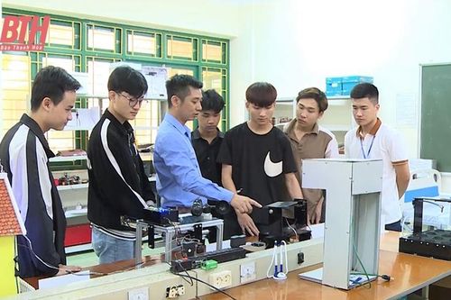 Trường Đại học Hồng Đức gắn đào tạo với nghiên cứu khoa học