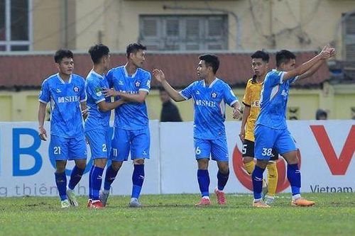 Giải hạng Nhất 2023-2024: Đà Nẵng vô địch lượt đi trước một vòng