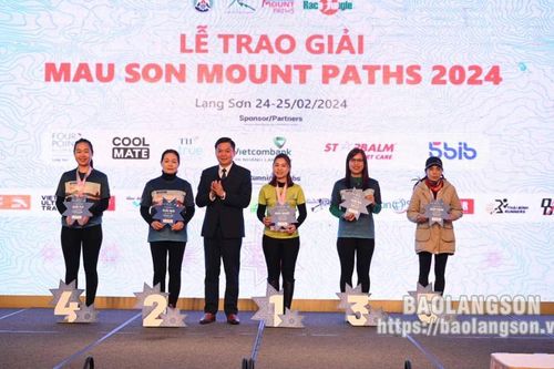 Trao 40 giải thưởng cho các vận động viên xuất sắc nhất giải chạy 'Mẫu Sơn Mount Paths' năm 2024