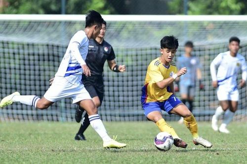 Nguyễn Đăng Khoa lập hat-trick, U19 Huế chính thức lấy vé vào tứ kết