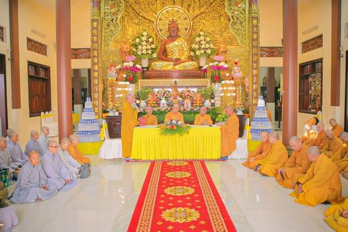 Chư Tăng Ni H.Củ Chi họp mặt tân niên Giáp Thìn