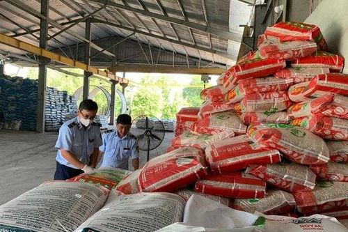 Kiên Giang: Chuyển hồ sơ sang Cơ quan cảnh sát điều tra vụ việc kinh doanh phân bón giả