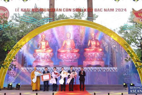 Khai hội mùa Xuân Côn Sơn - Kiếp Bạc năm 2024 tại Hải Dương