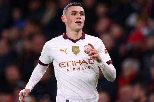 Thắng nhọc nhằn, Man City áp sát ngôi đầu Ngoại hạng Anh