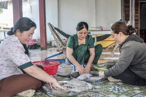 Chị em năng động sản xuất
