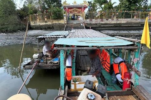 TPHCM: Phát hiện, xử lý một phương tiện thủy chở khách trái phép