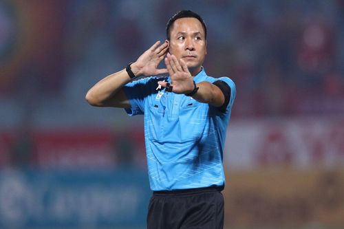Trưởng ban trọng tài: FIFA ưu tiên sự chính xác của VAR chứ không phải thời gian