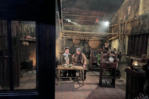 Cặp vợ chồng cùng đóng Đào, Phở Và Piano, nhờ 1 bát phở mà cứu vãn chuyện tình hơn 25 năm