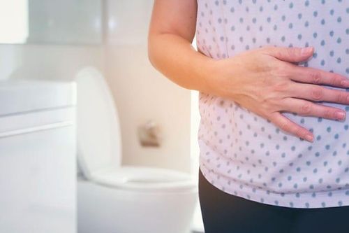 Các tác dụng phụ của thuốc thụt hậu môn cần lưu ý