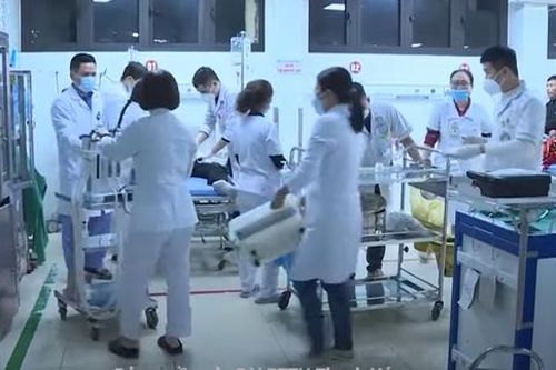 Những giây phút giành giật sự sống cho bệnh nhân