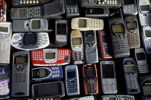Khi nào thì điện thoại 'cục gạch' dùng sóng 2G sẽ không thể sử dụng tại Việt Nam?