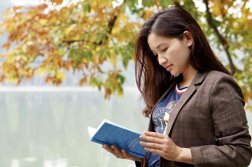 Người trẻ đang yêu thơ theo một cách khác