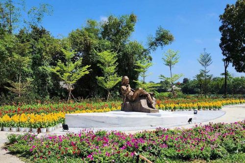 Sắp khánh thành tượng Trịnh Công Sơn tại Huế