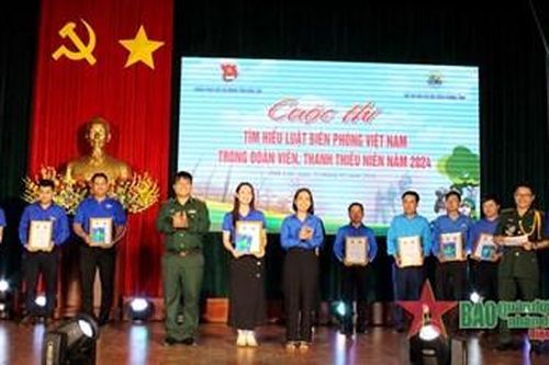 Đắk Lắk: Nhiều hoạt động hướng về biên giới và Bộ đội Biên phòng