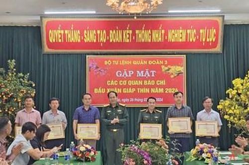 Báo chí đồng hành với Quân đoàn 3 trong xây dựng đơn vị 'tinh, gọn, mạnh'