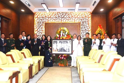 Đảng, Nhà nước luôn quan tâm chất lượng nguồn nhân lực y tế