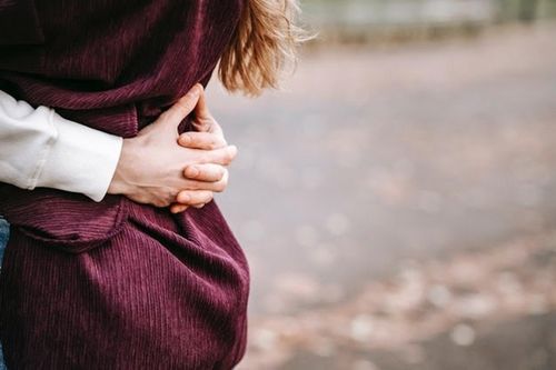 7 hành động đơn giản 'trói tim' anh ấy