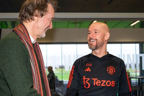 Tỷ phú Jim Ratcliffe thay đổi cách trả lương tại Man United