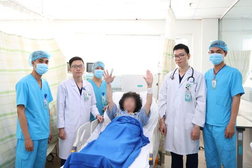 Cứu kịp thời bệnh nhân Đài Loan bị đột quỵ nhồi máu não cấp