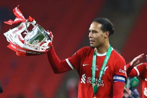 Van Dijk đáp trả 'gắt' sau khi giúp Liverpool vô địch Cúp Liên đoàn