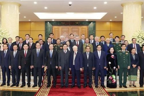 Phát huy truyền thống tốt đẹp, tiếp tục vun đắp và tăng cường quan hệ đoàn kết đặc biệt Việt Nam-Lào