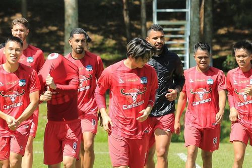 HAGL mua thủ môn Bùi Tiến Dũng đua trụ hạng V-League