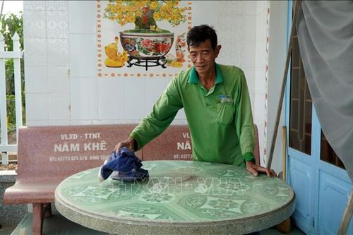 Khổ sở sống chung với bụi từ nhà máy xay xát