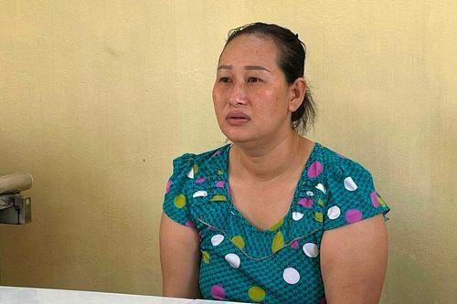 Khởi tố nữ quái cướp dây chuyền vàng trị giá gần 200 triệu đồng