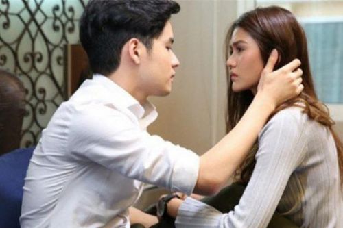 Ly thân 1 năm vì chồng ngoại tình, đêm 30 Tết anh thủ thỉ một câu khiến tôi mềm lòng đổi ý
