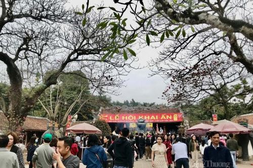 Trả lại cho lễ hội không gian, vẻ đẹp văn hóa truyền thống